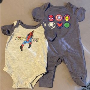 Set of Marvel Super Heroes Onesies 💥 0-3 months💥